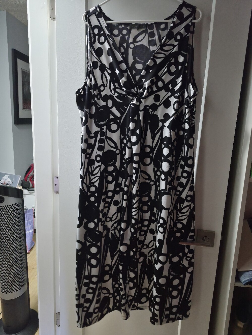 Addition Elle Black & White Knot-Front Maxi Dress